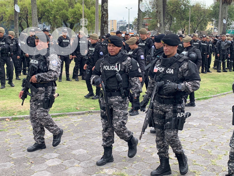 PREPARATIVOS-POLICIA-MARCHA-FUT