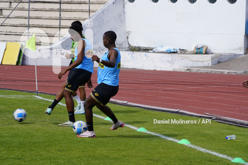 FBL LIGAPRO CUMBAYA ORENSE