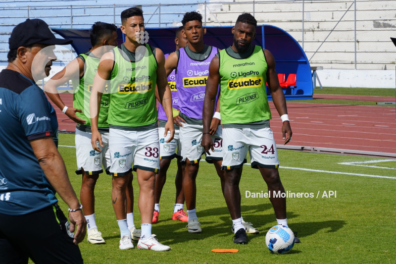 FBL LIGAPRO CUMBAYA ORENSE