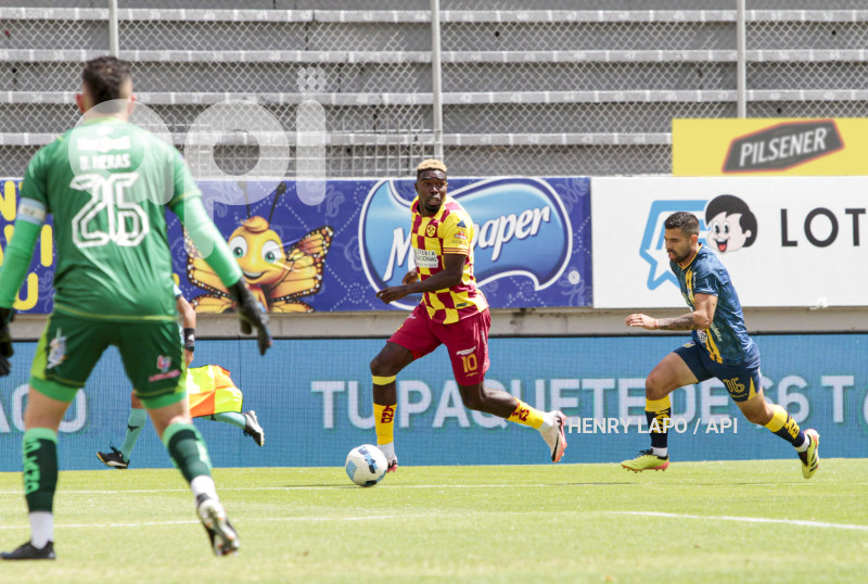 FBL- LIGAPRO-AUCAS-DELFIN
