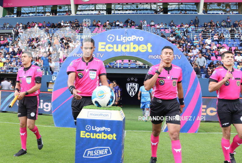 FBL-LIGAPRO-ECUABET-INDEPENDIENTE-VALLE-MACARA
