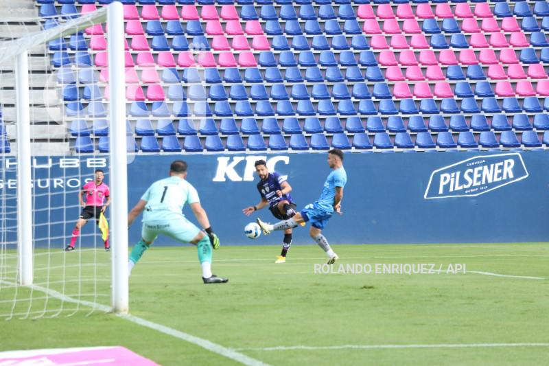 FBL-LIGAPRO-ECUABET-INDEPENDIENTE-VALLE-MACARA