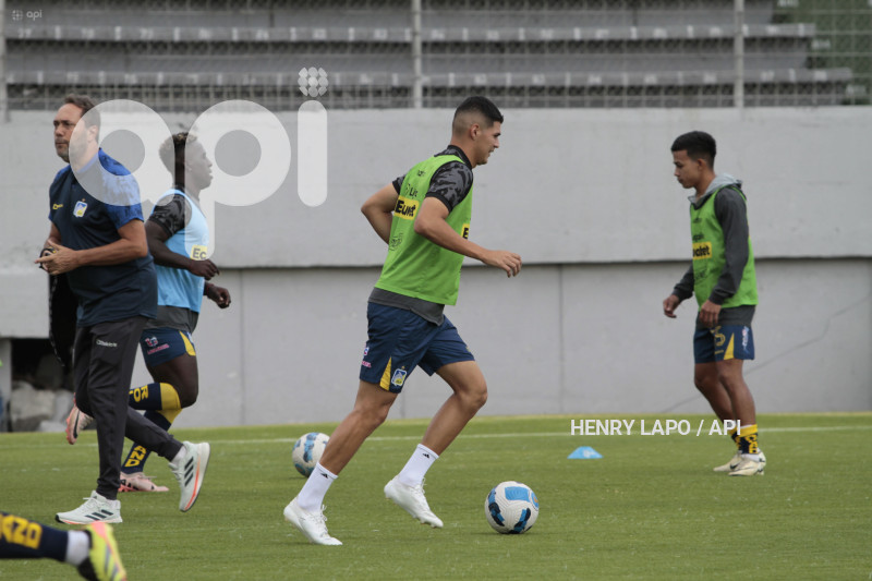 FBL- LIGAPRO-AUCAS-DELFIN