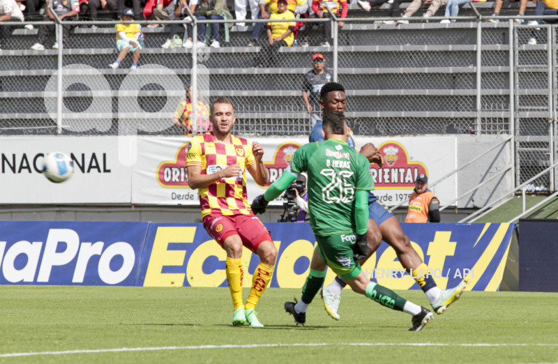 FBL- LIGAPRO-AUCAS-DELFIN