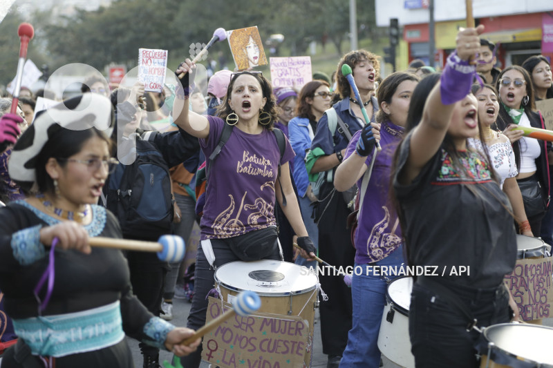 MARCHA-NO-VIOLENCIA-CONTRA-LA-MUJER
