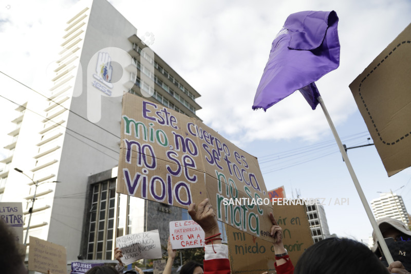 MARCHA-NO-VIOLENCIA-CONTRA-LA-MUJER