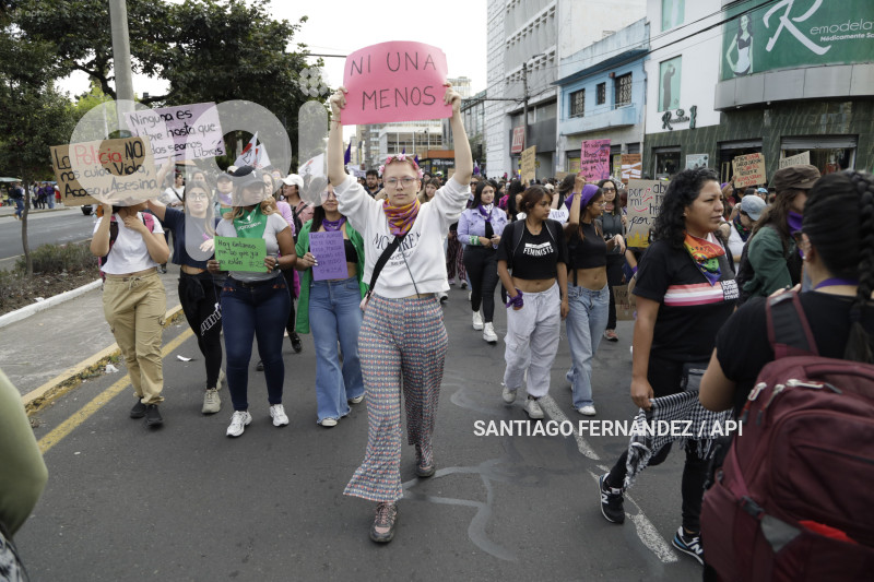 MARCHA-NO-VIOLENCIA-CONTRA-LA-MUJER