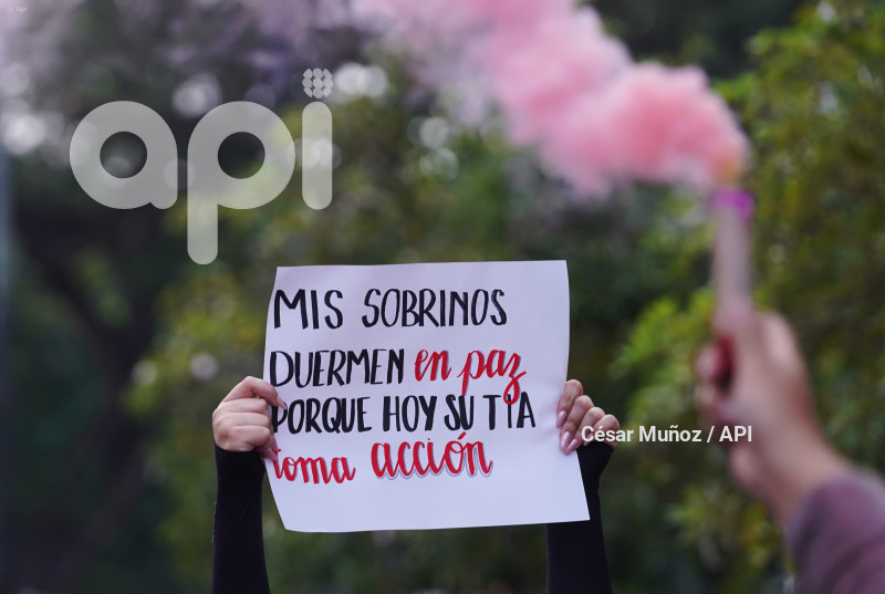 GYE-MARCHA FEMINISTA