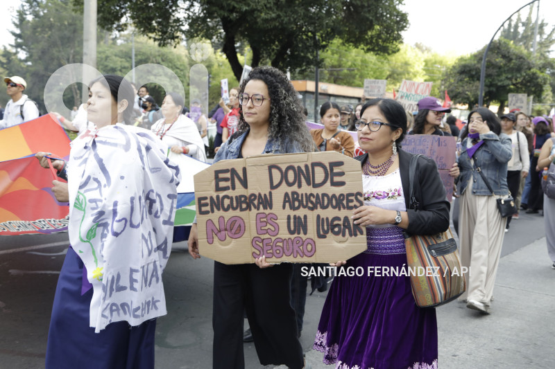MARCHA-NO-VIOLENCIA-CONTRA-LA-MUJER