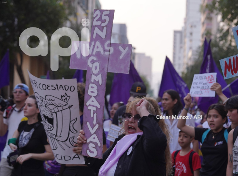 GYE-MARCHA FEMINISTA