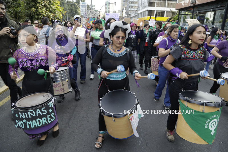 MARCHA-NO-VIOLENCIA-CONTRA-LA-MUJER