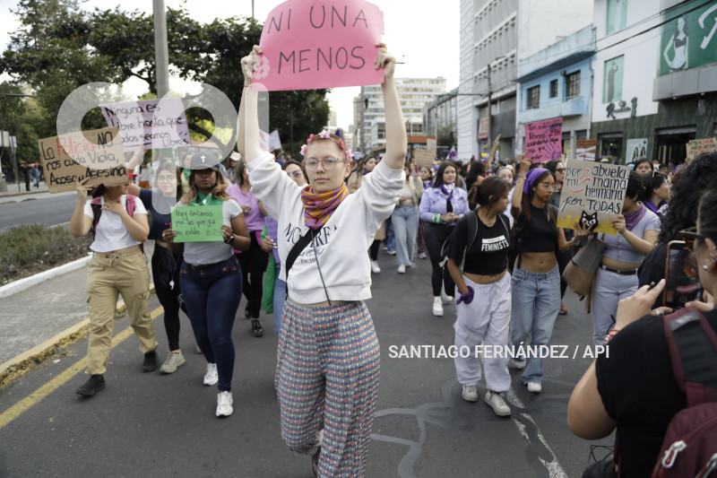 MARCHA-NO-VIOLENCIA-CONTRA-LA-MUJER