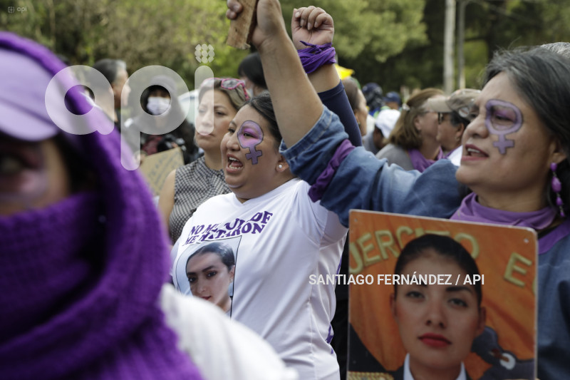 MARCHA-NO-VIOLENCIA-CONTRA-LA-MUJER