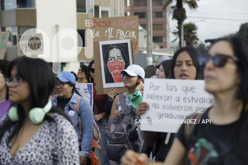 MARCHA-NO-VIOLENCIA-CONTRA-LA-MUJER