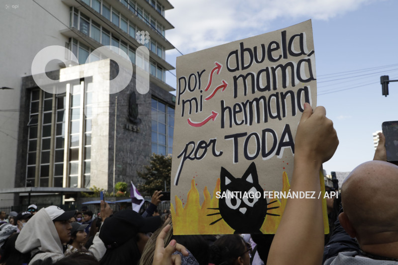 MARCHA-NO-VIOLENCIA-CONTRA-LA-MUJER