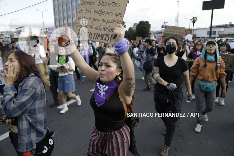 MARCHA-NO-VIOLENCIA-CONTRA-LA-MUJER