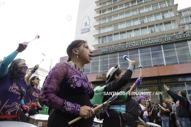MARCHA-NO-VIOLENCIA-CONTRA-LA-MUJER