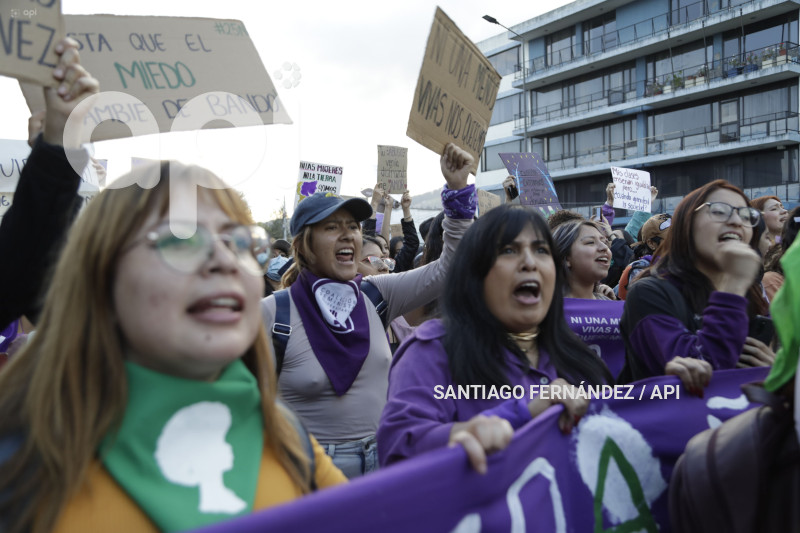 MARCHA-NO-VIOLENCIA-CONTRA-LA-MUJER