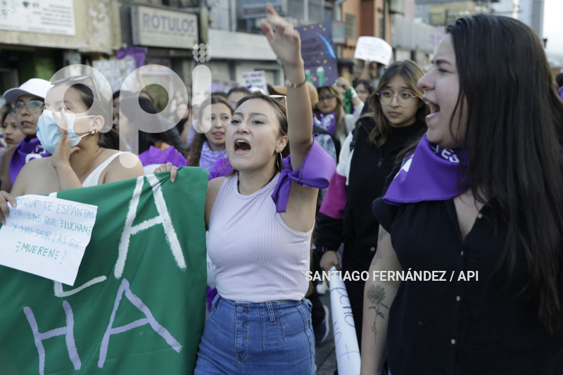 MARCHA-NO-VIOLENCIA-CONTRA-LA-MUJER