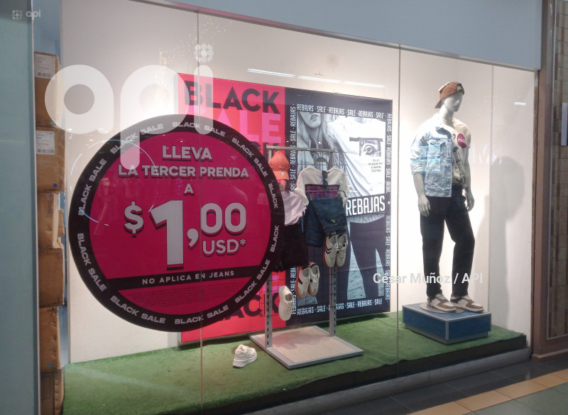 GYE-BLACK FRIDAY