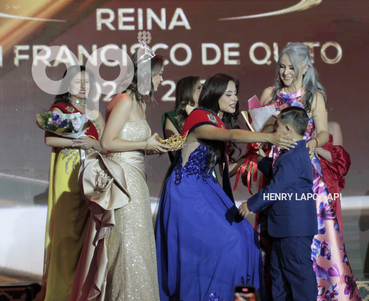 ELECCION-REINA-SAN-FRANCISCO-DE-QUITO