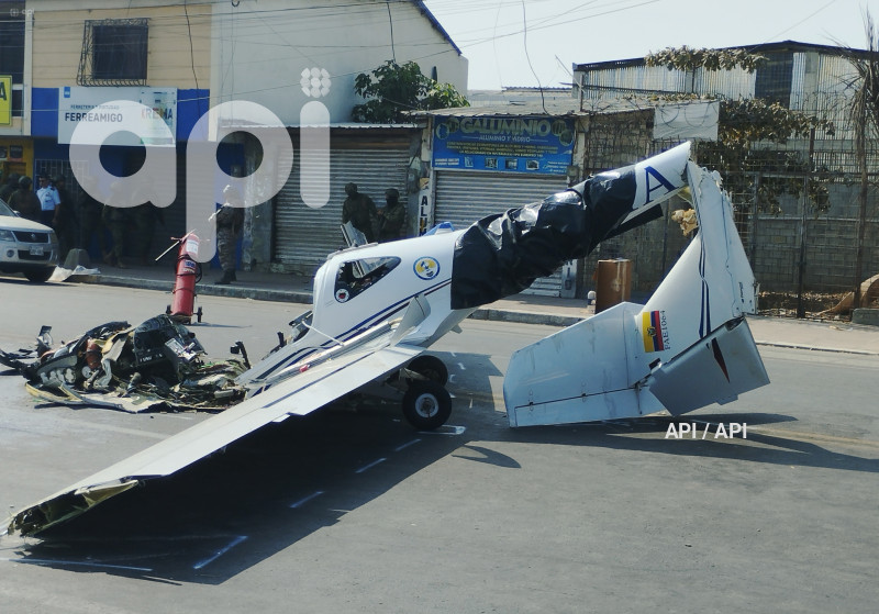GYE-ACCIDENTE AVIONETA