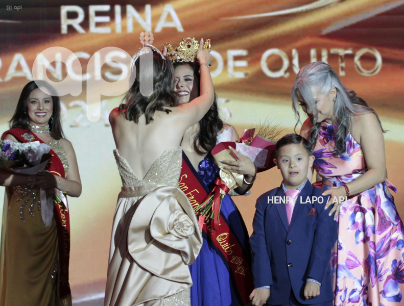 ELECCION-REINA-SAN-FRANCISCO-DE-QUITO