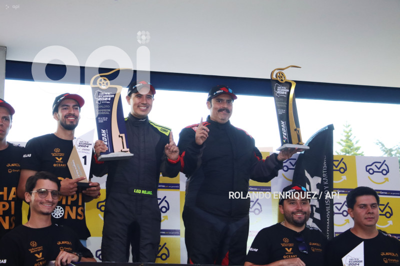 PREMIACION-VUELTA-AUTOMOVILISTICA-ECUADOR-2024