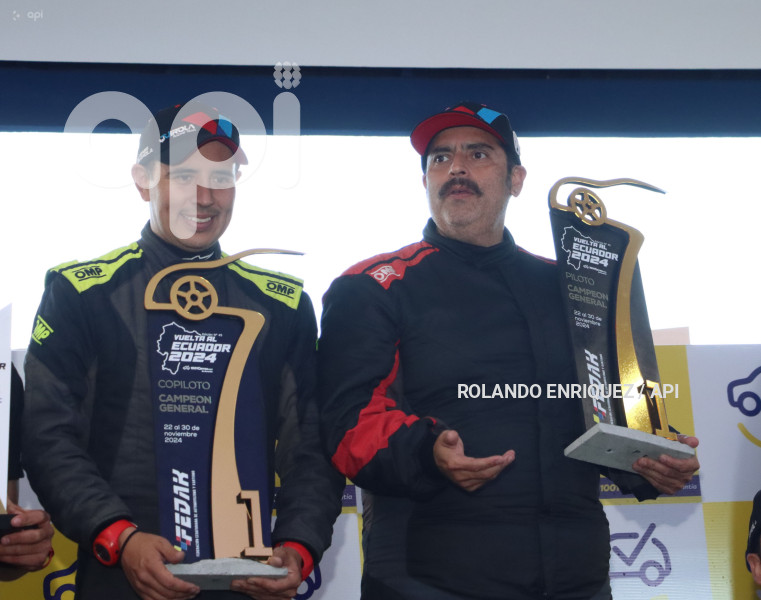 PREMIACION-VUELTA-AUTOMOVILISTICA-ECUADOR-2024