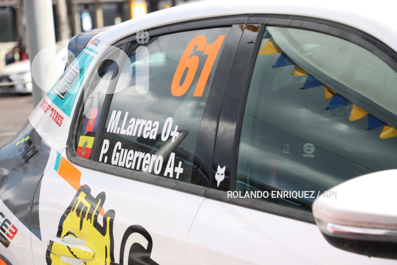 PREMIACION-VUELTA-AUTOMOVILISTICA-ECUADOR-2024