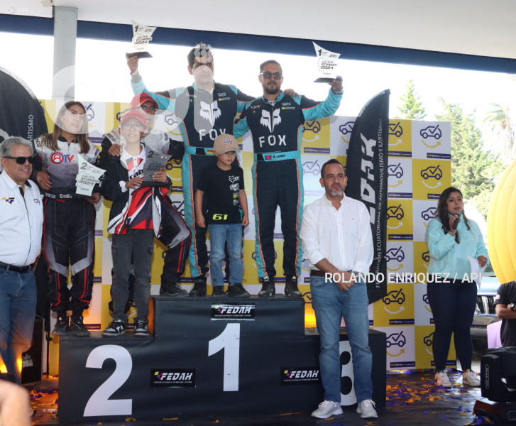 PREMIACION-VUELTA-AUTOMOVILISTICA-ECUADOR-2024