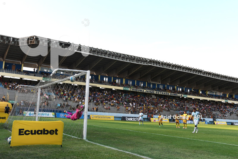 FBL-LIGAPRO-DELFIN-CUMBAYA