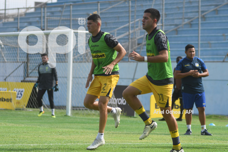 FBL-LIGAPRO-DELFIN-CUMBAYA