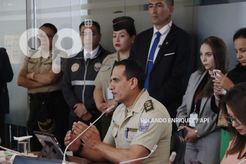 REFORMA-CONSTITUCION-BASES-MILITARES