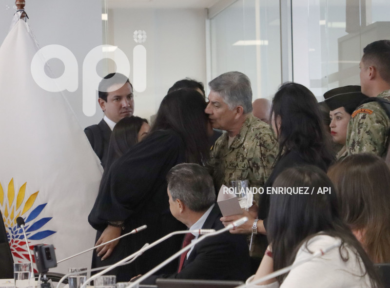 REFORMA-CONSTITUCION-BASES-MILITARES