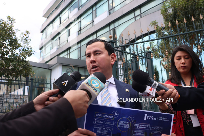 FERDINAND-ALVAREZ-DENUNCIA-MUNICIPIO-CONTRALORIA