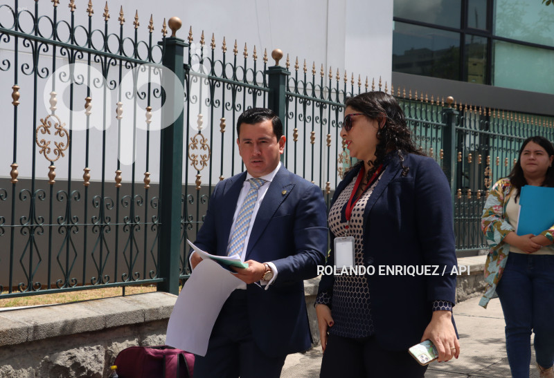 FERDINAND-ALVAREZ-DENUNCIA-MUNICIPIO-CONTRALORIA