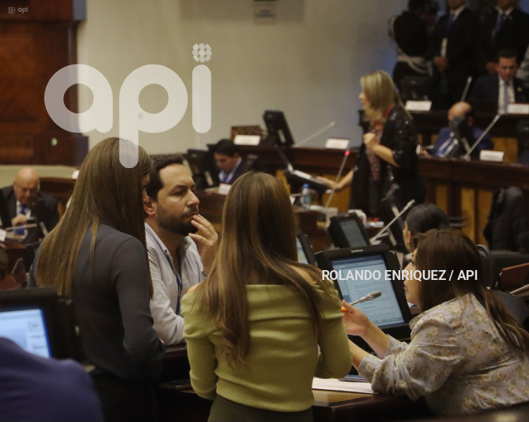 ASAMBLEA-JUICIO-ANDREA-ARROBO