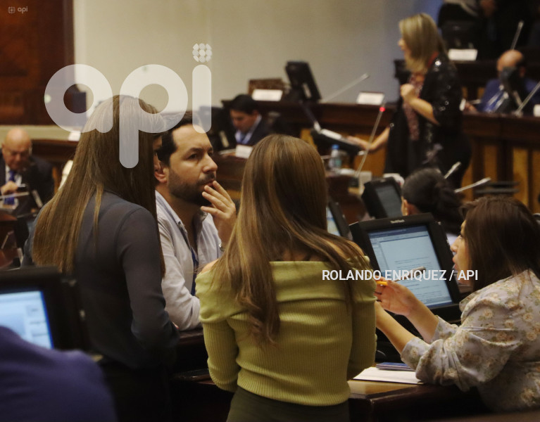 ASAMBLEA-JUICIO-ANDREA-ARROBO