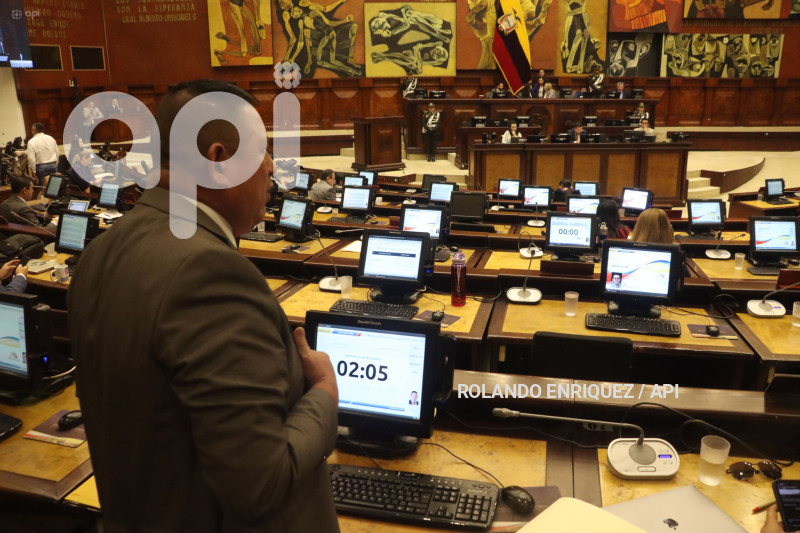 ASAMBLEA-JUICIO-ANDREA-ARROBO