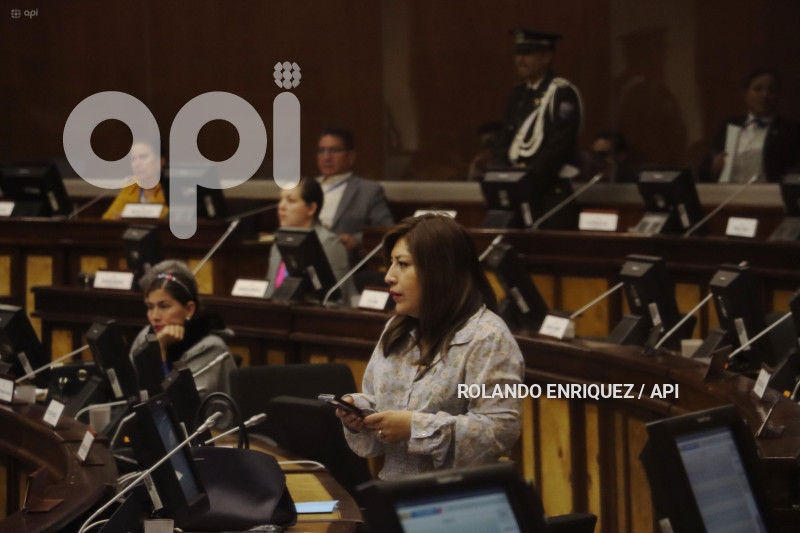 ASAMBLEA-JUICIO-ANDREA-ARROBO