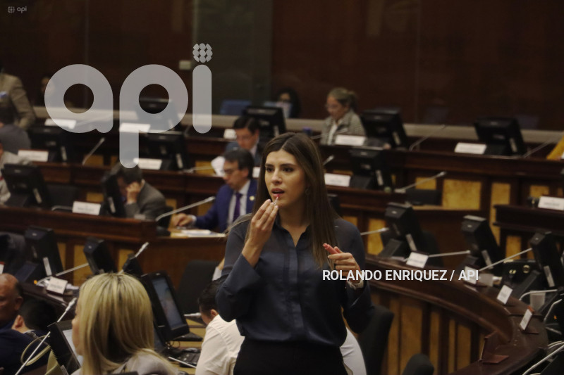 ASAMBLEA-JUICIO-ANDREA-ARROBO