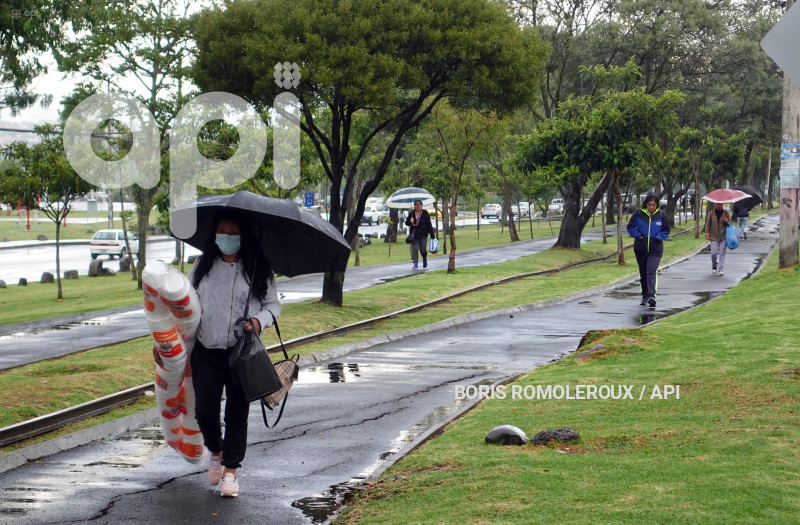 CUENCA-LLUVIAS-RIO YANUNCAY