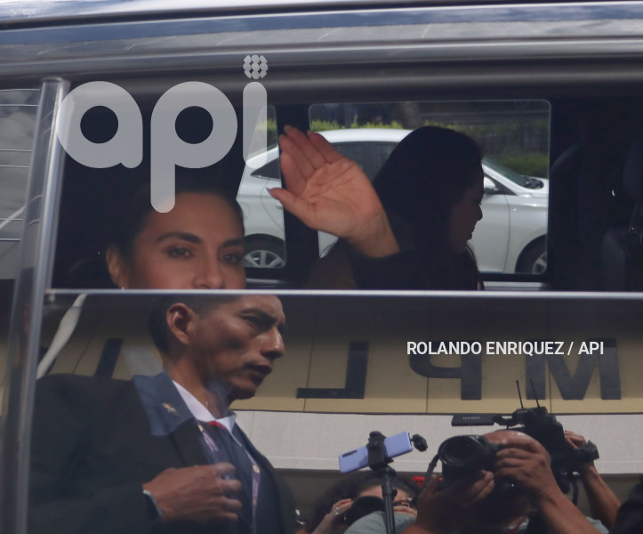 AUDIENCIA-VERONICA-ABAD