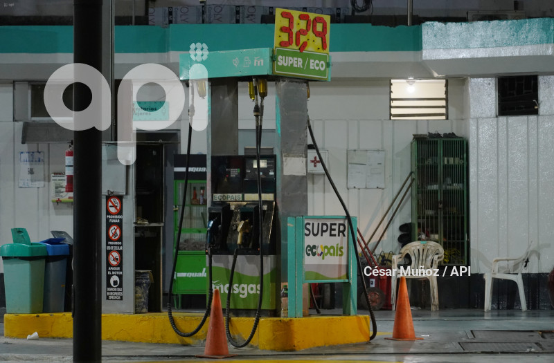 GYE-GASOLINERAS SIN ECO NI DIESEL