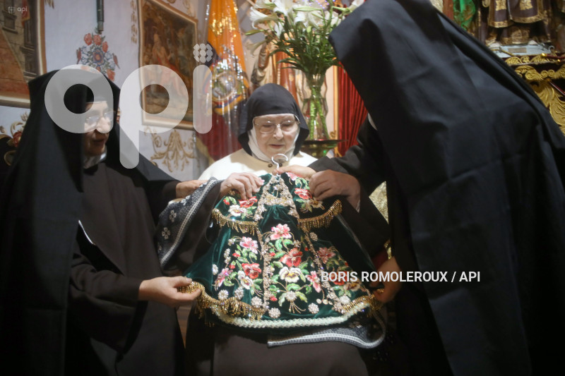 CUENCA-PRESENTACION-VESTIDO-NIÑO VIAJERO