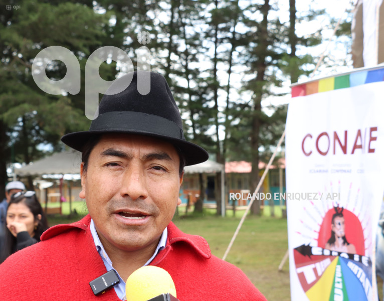 CONAIE REUNION DE AUTORIDADES COMUNITARIAS