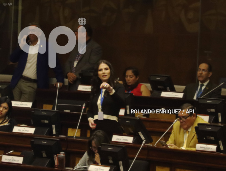 PLENO ASAMBLEA JUICIO POLITICO ARROBO
