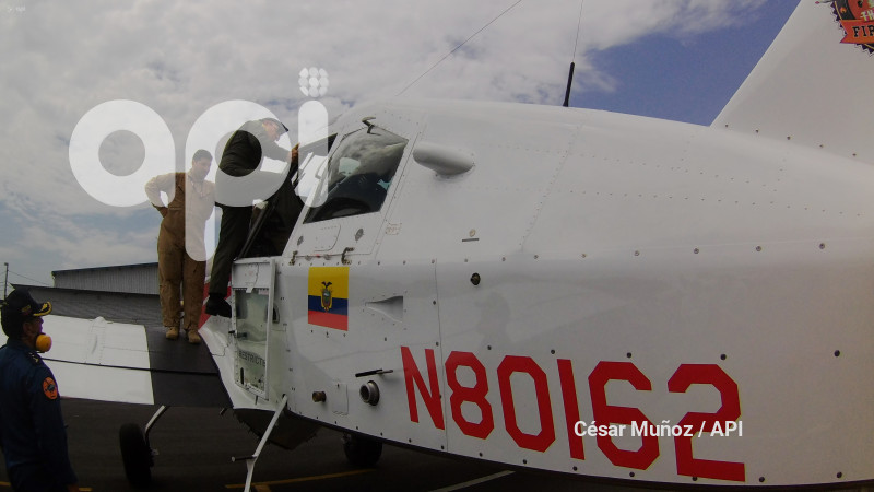GYE-PRESENTACION AVION INCENDIOS