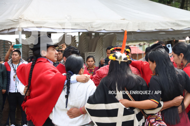 CONAIE REUNION DE AUTORIDADES COMUNITARIAS